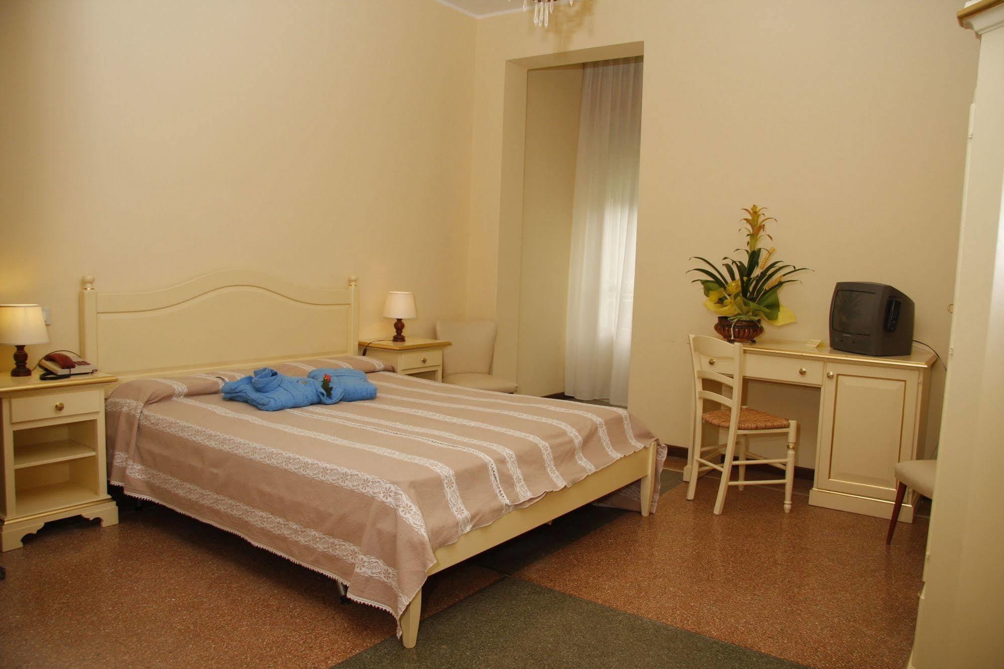 Hotel B&B Risorta Abano Terme Exterior foto